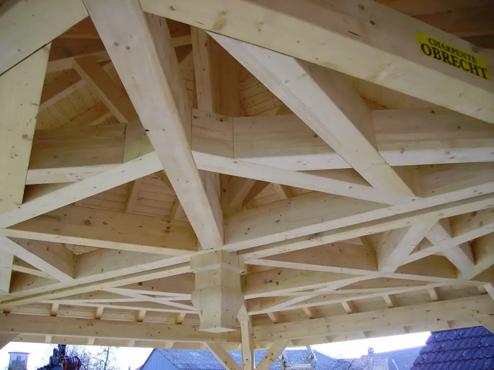 Charpente traditionnelle à Plancher-Bas